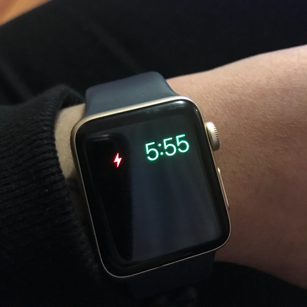 APPLE watch series 2, 38MM. ‼️SOLD ON ♏️ercari‼️